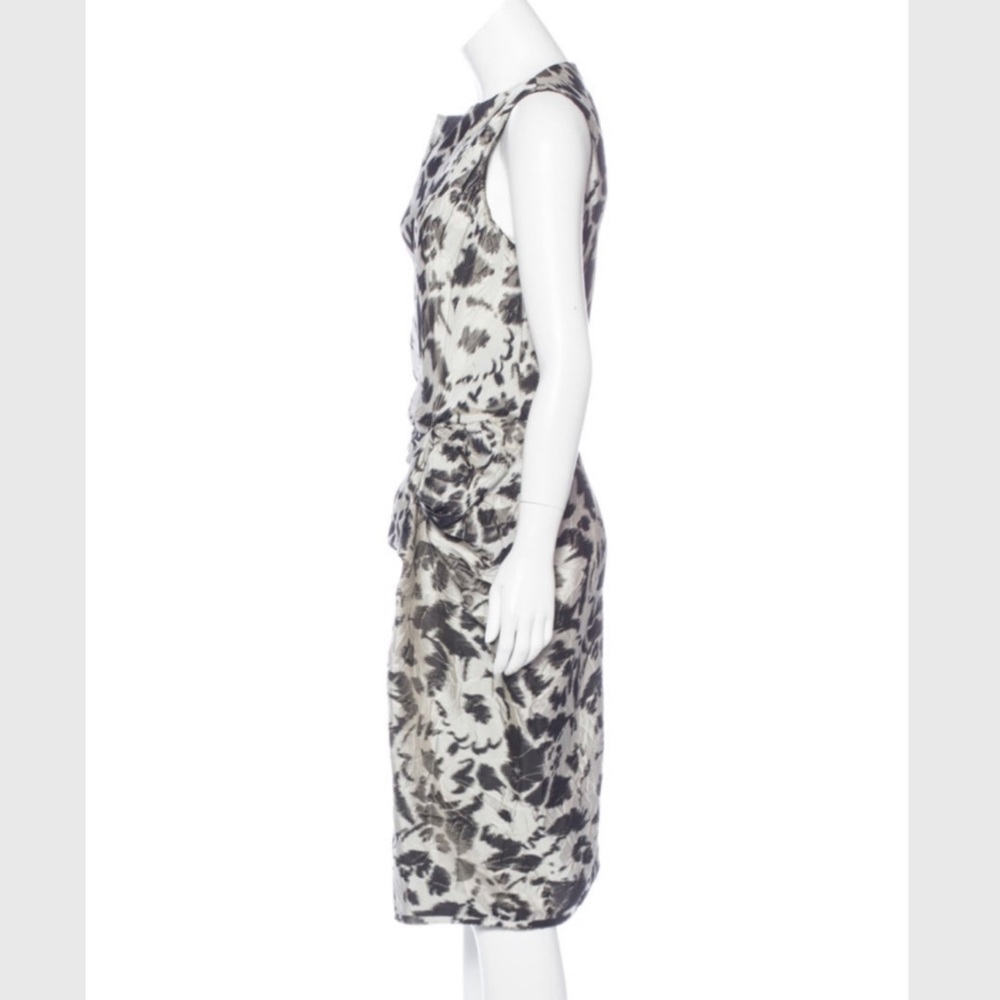 Lanvin silk dress with ruched waist - Picture 3 of 3